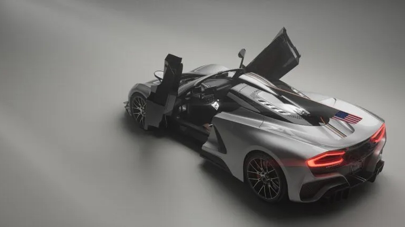 1726062019-Hennessey-Venom-F5-M-Roadster-05-min-10